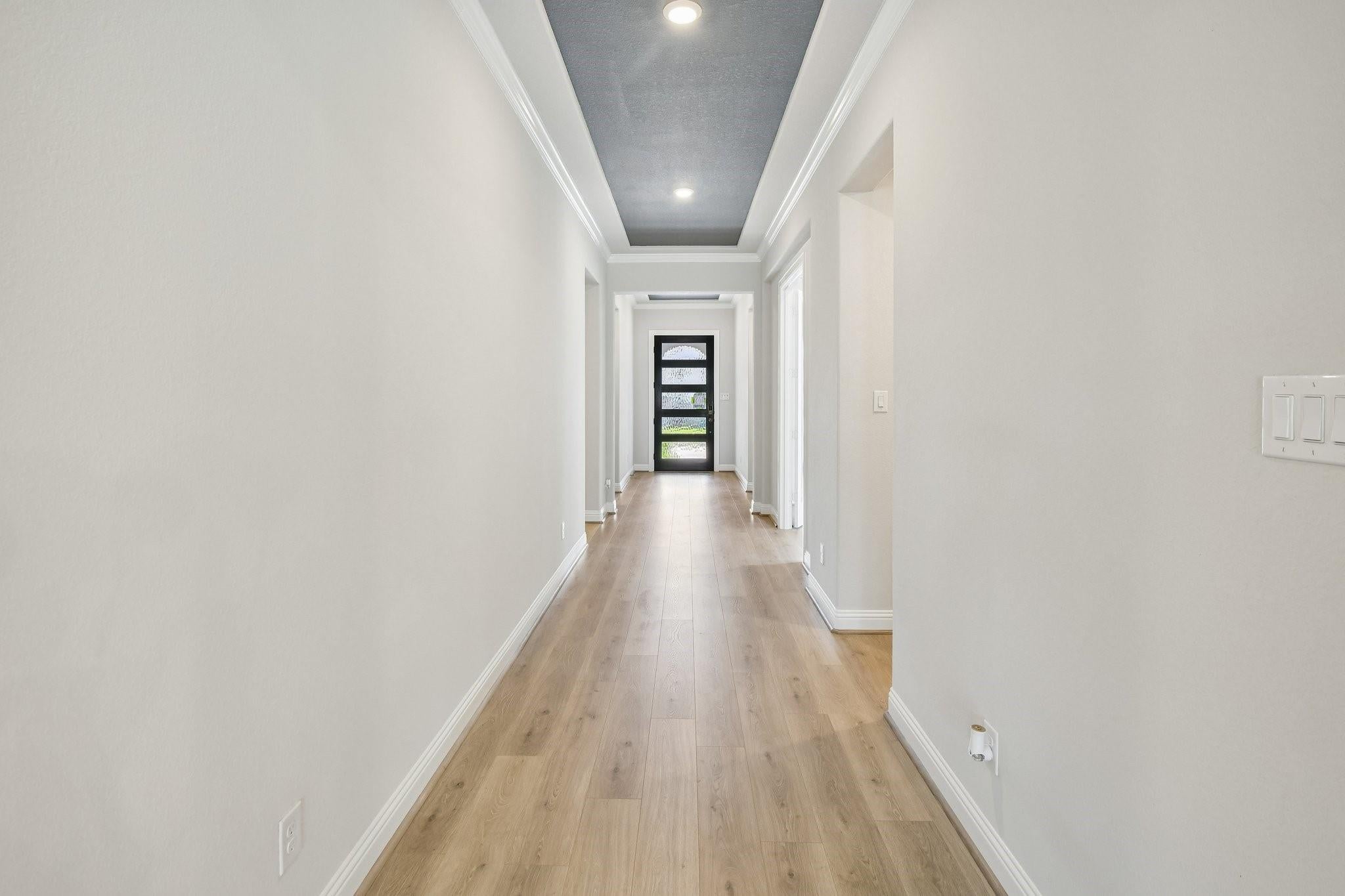 9719 Hunters Run Drive