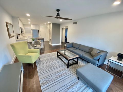 Tiny photo for 3517 Audubon Place #D3, Houston, TX 77006 (MLS # 54741605)