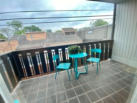 Tiny photo for 3517 Audubon Place #D3, Houston, TX 77006 (MLS # 54741605)