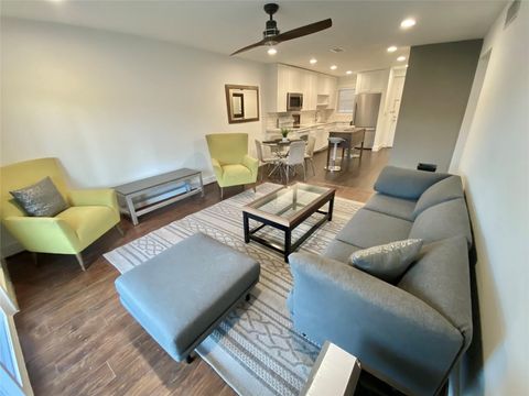 Tiny photo for 3517 Audubon Place #D3, Houston, TX 77006 (MLS # 54741605)