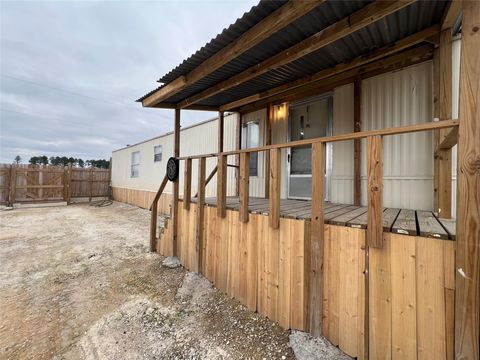 Photo of 568 10, Cleveland, TX 77327 (MLS # 31523359)