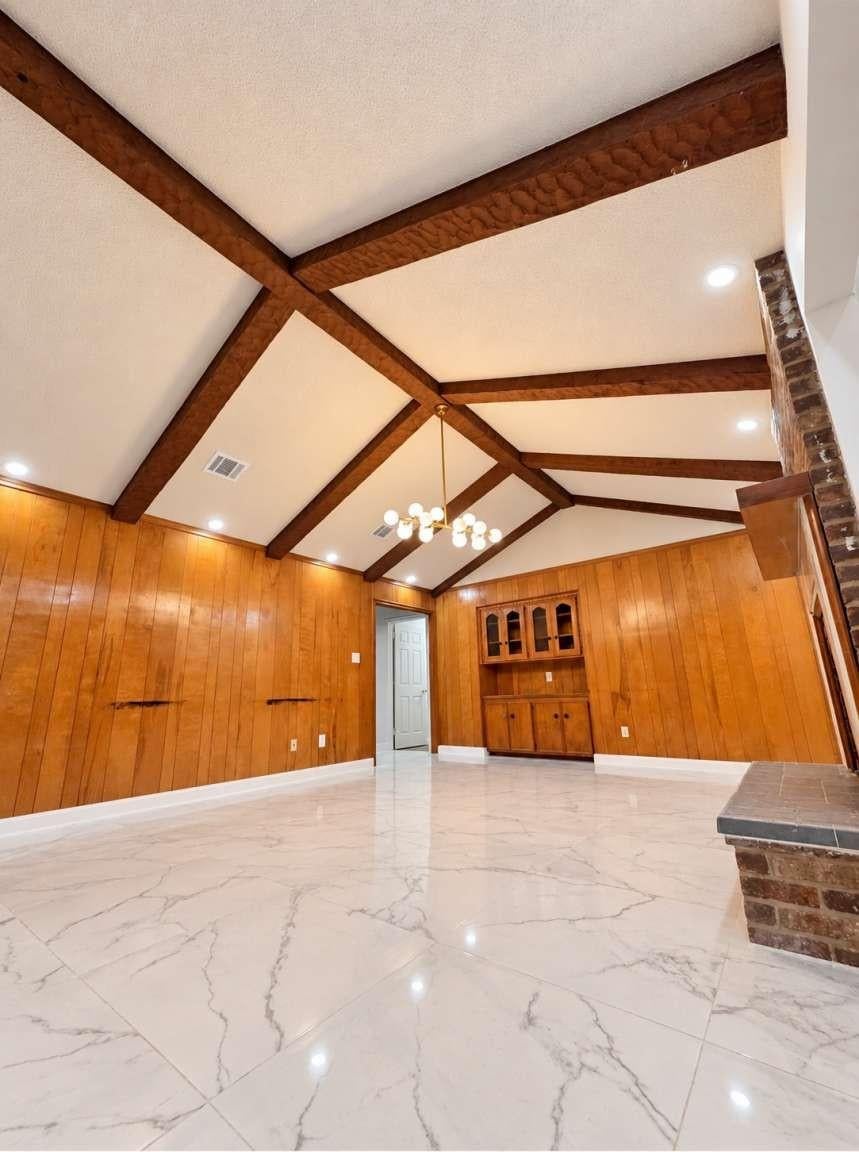 1143 Creekmont Drive