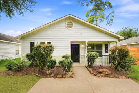 Photo of 11723 Greenmesa Drive, Houston, TX 77044 (MLS # 71171898)