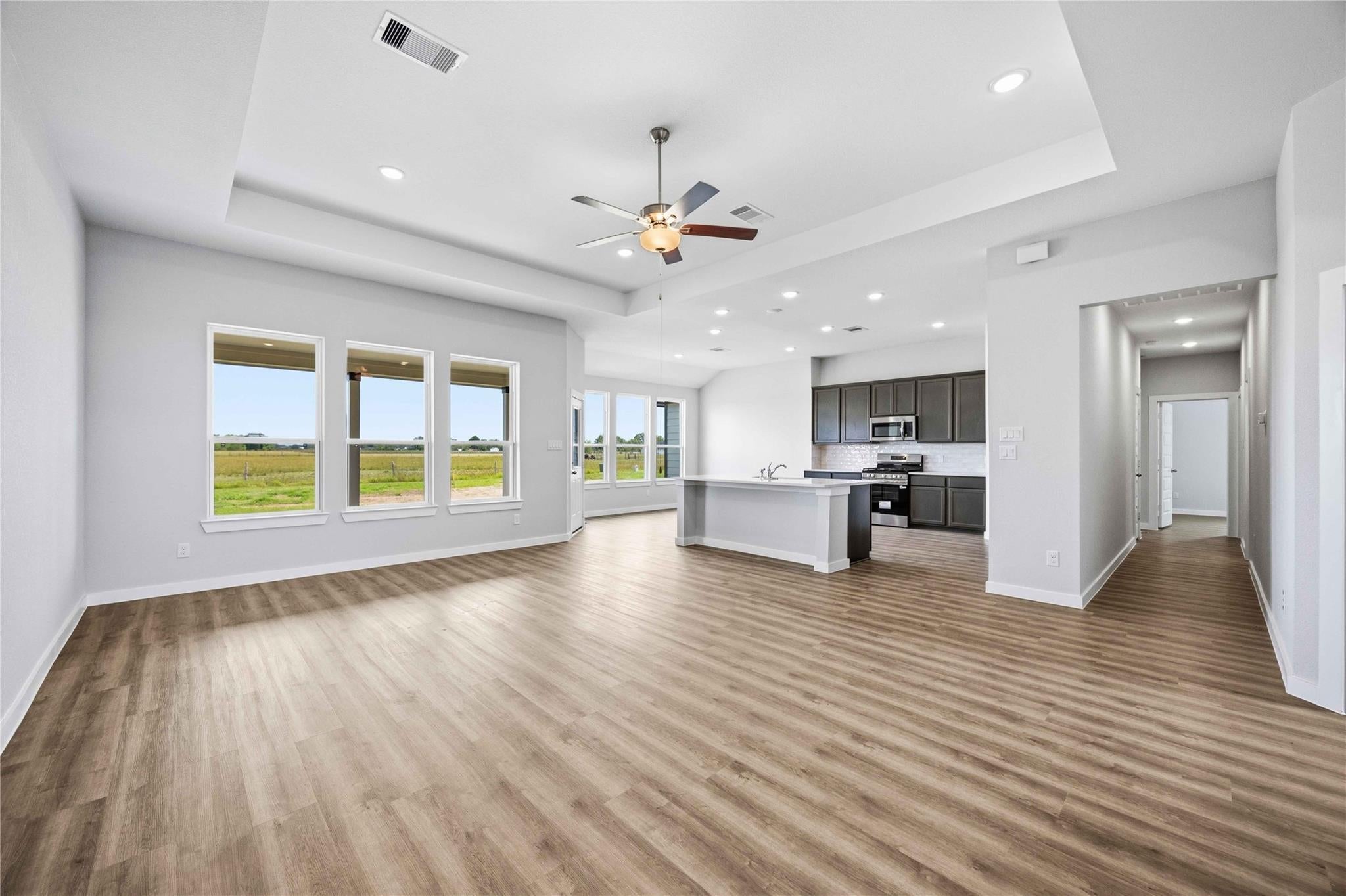 6903 Pelican Lane