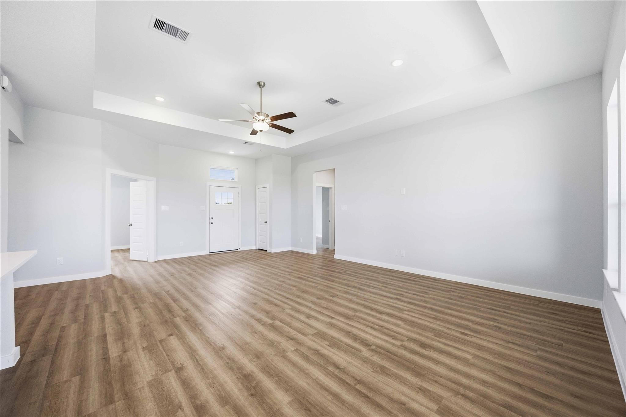 6903 Pelican Lane