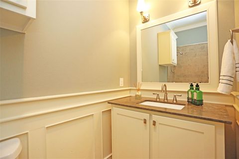 Tiny photo for 1611 Wakefield Drive, Houston, TX 77018 (MLS # 75687162)
