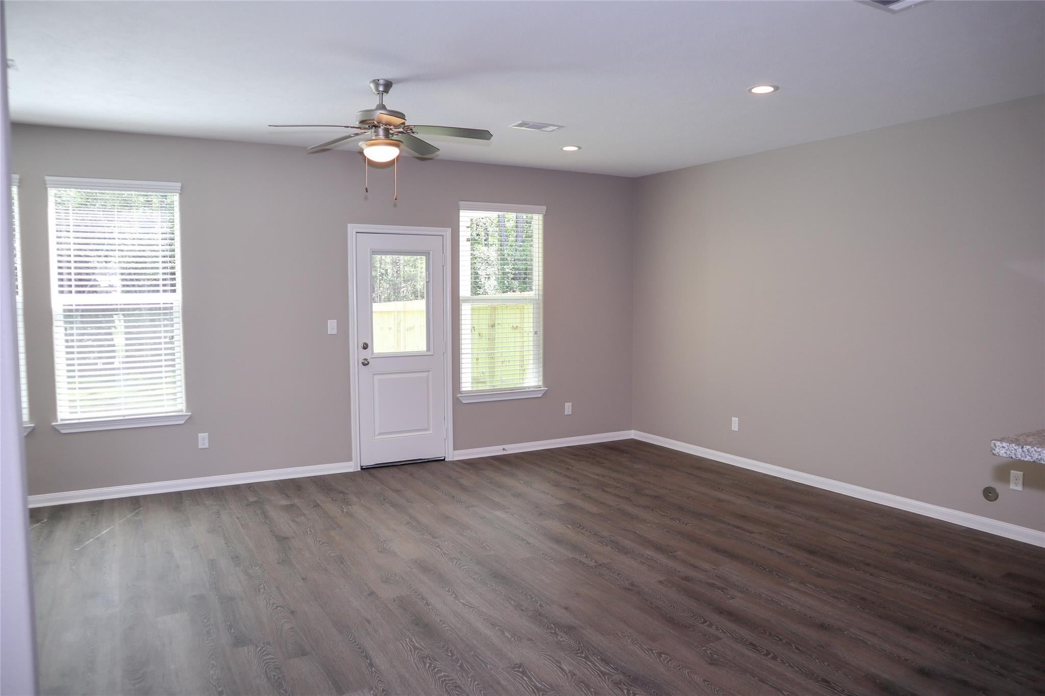 118 Artesian Way