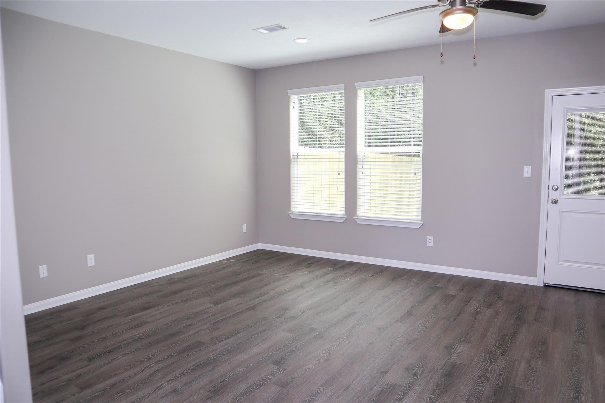118 Artesian Way