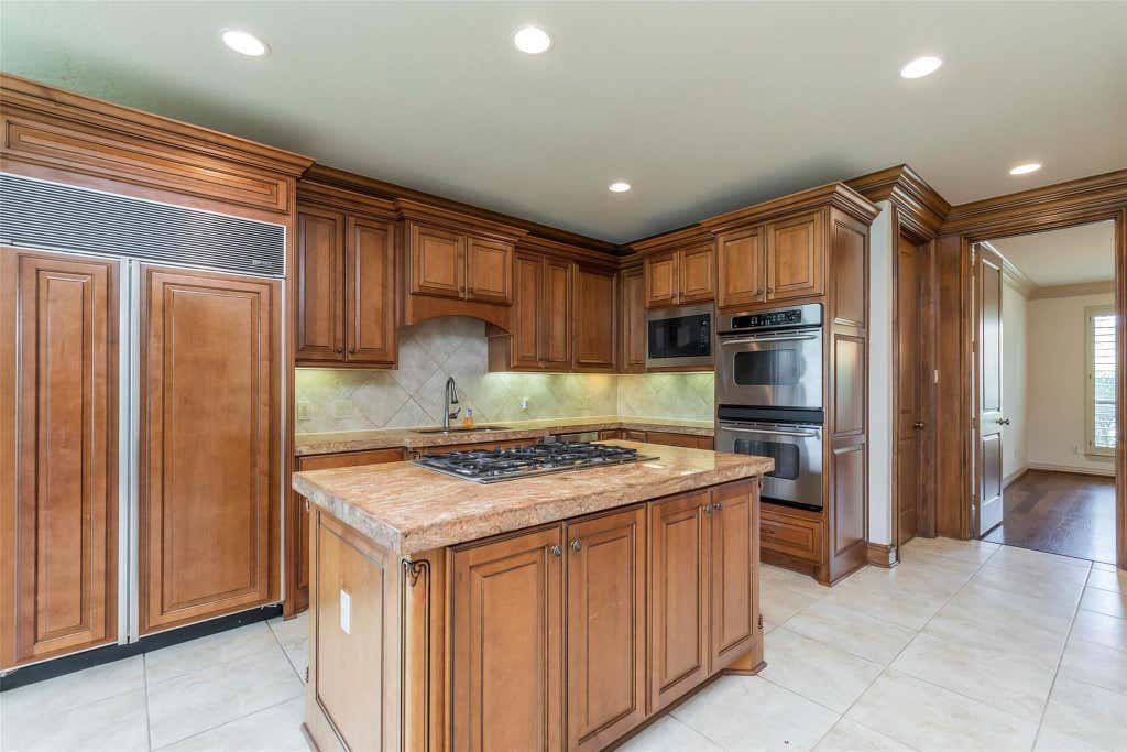 Photo of 2307 Bayou Mist Court, Houston, TX 77077 (MLS # 60828396)
