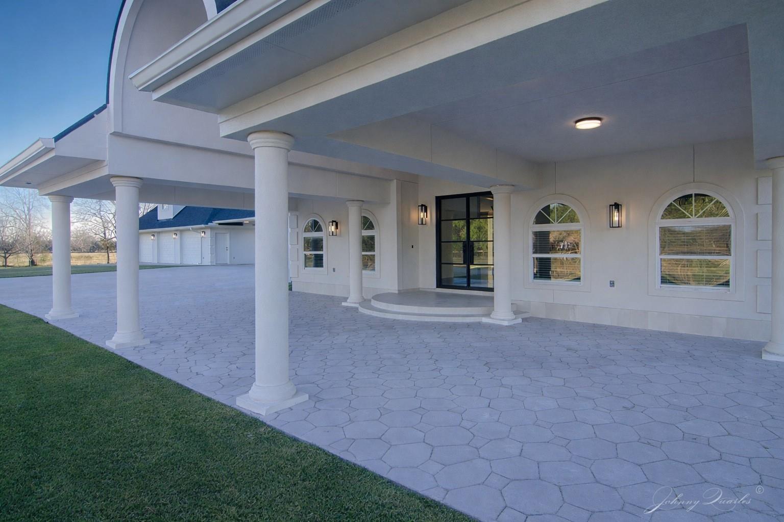 4726 Gainsborough Drive