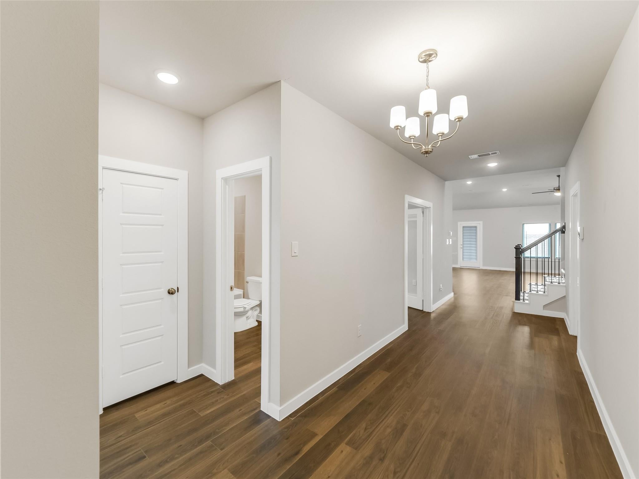 8634 Jetty Glen Drive