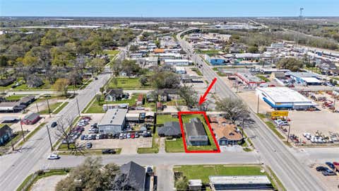 Vacant Land For Sale - 1004 Houston Street<br/> Rosenberg, TX 77471
