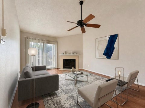 Photo of 2120 El Paseo Street #1808, Houston, TX 77054 (MLS # 23804250)