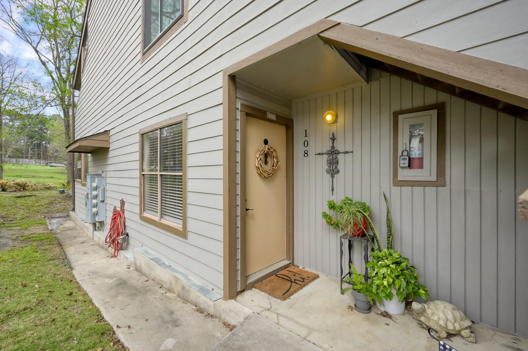 3900 Aspen Drive 108