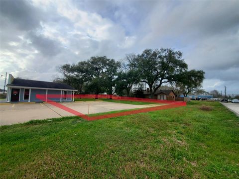 Vacant Land For Sale - 7937 Broadway St<br/> Pearland, TX 77581