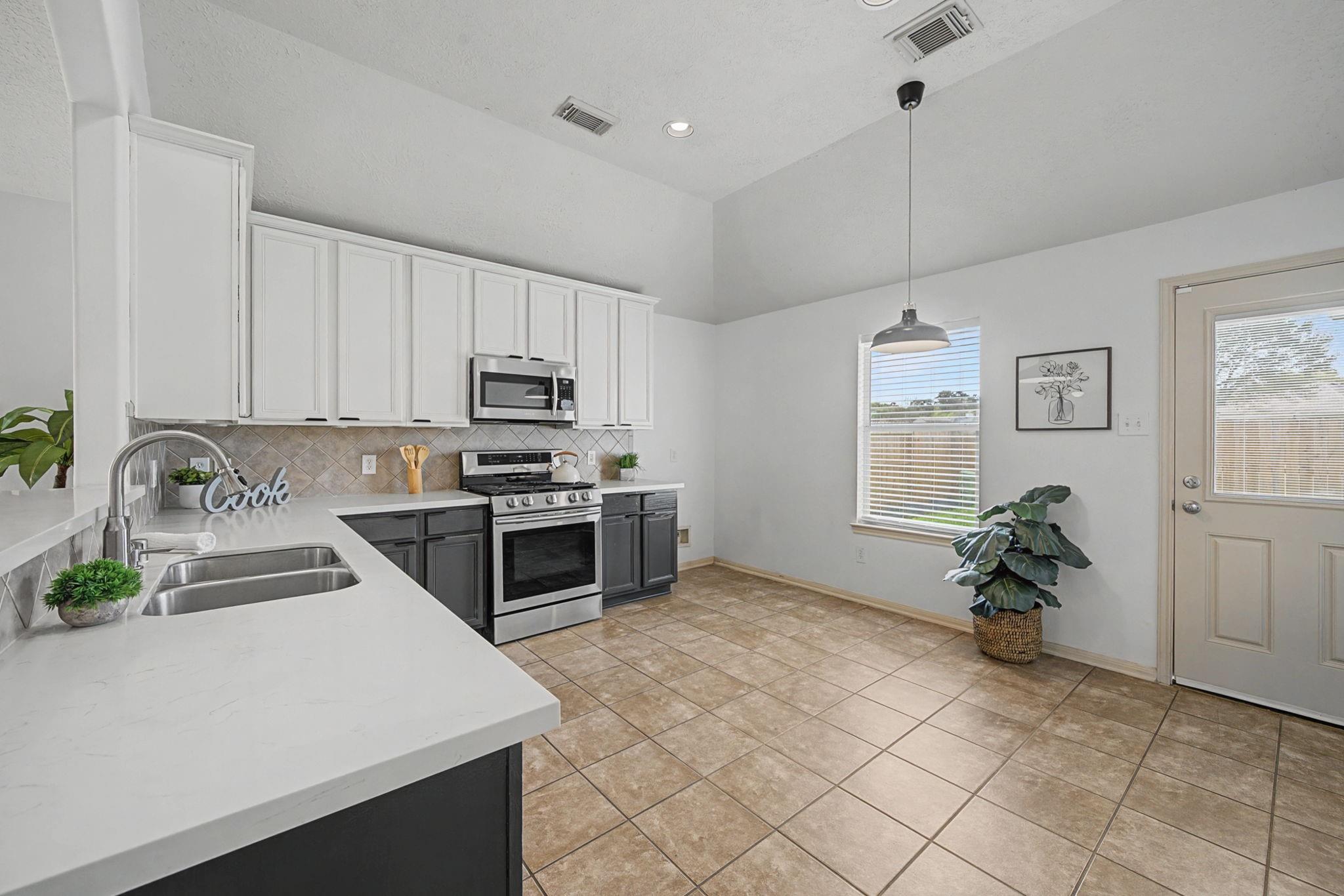 31831 Forest Park Trail