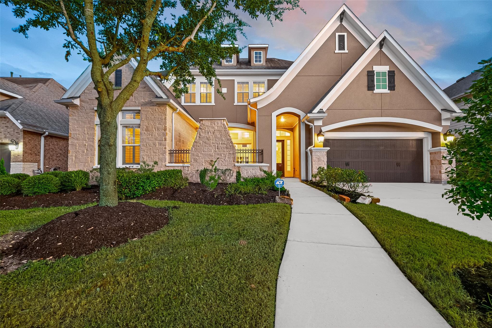 715 Suncatcher Circle