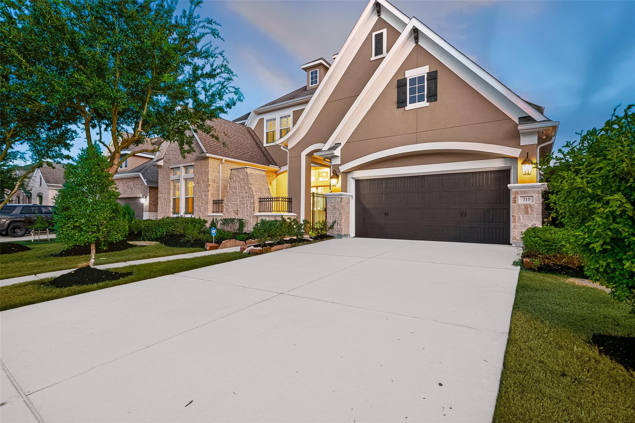 715 Suncatcher Circle