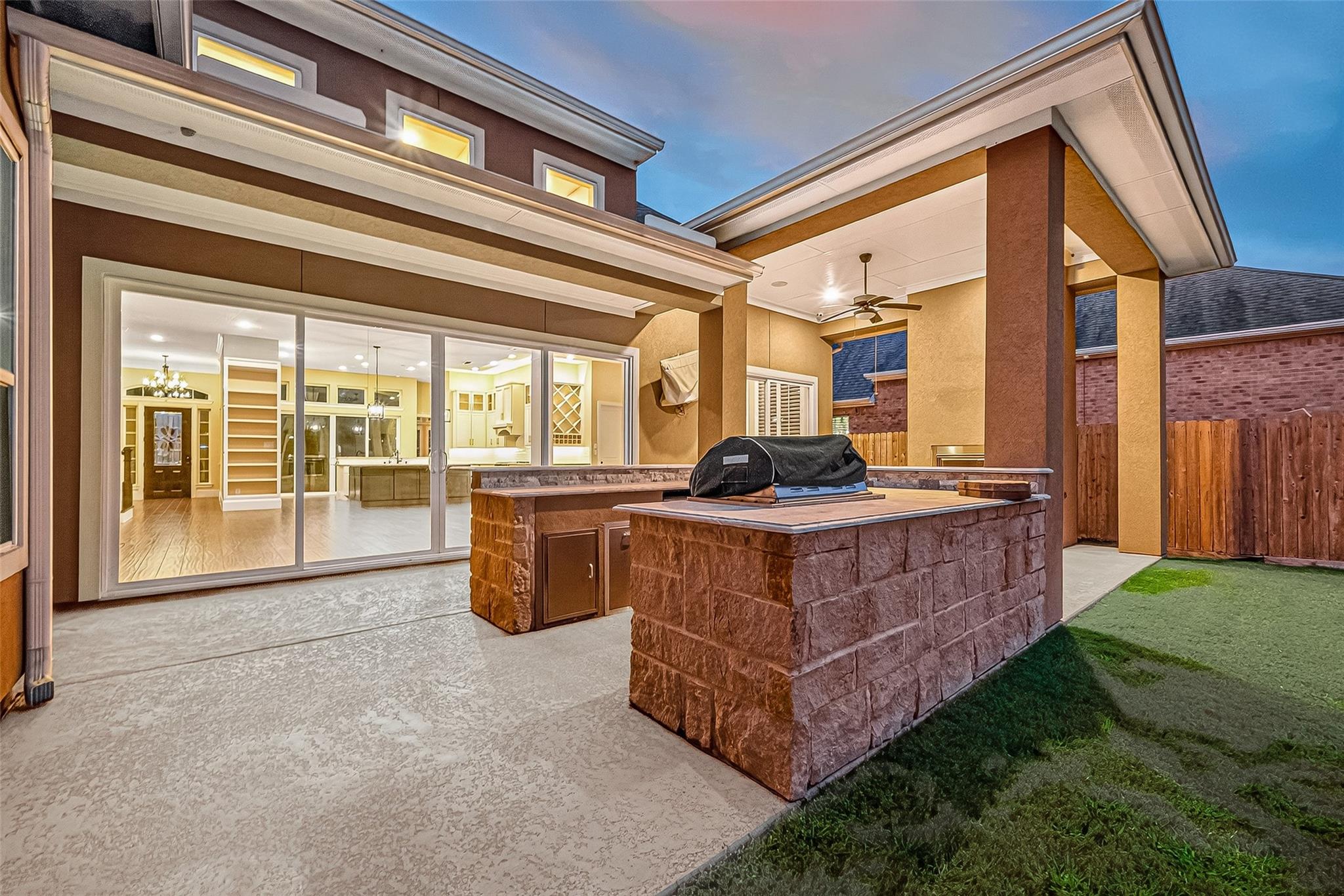 715 Suncatcher Circle