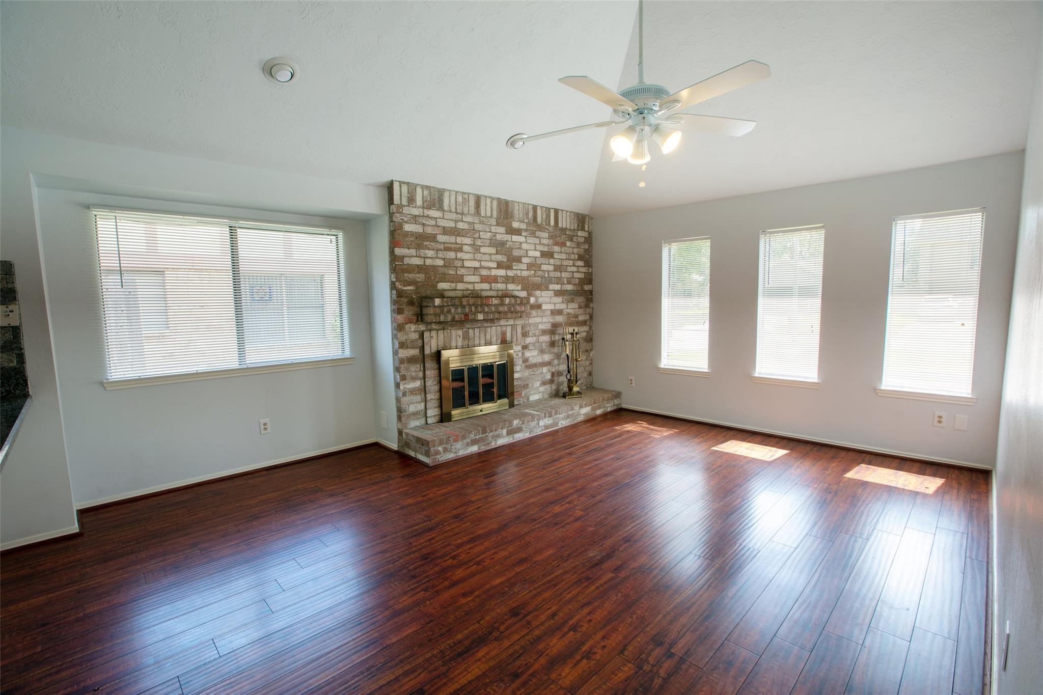 415 Abbott Circle