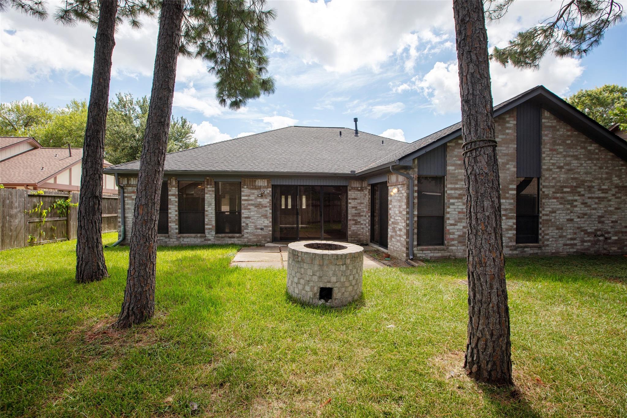 415 Abbott Circle