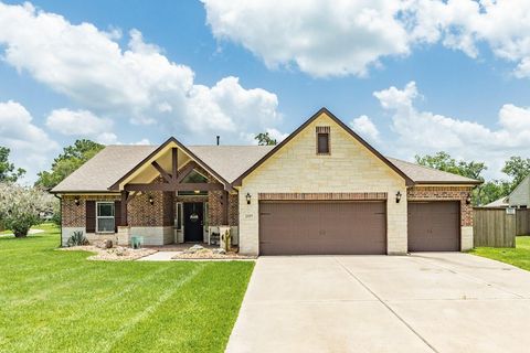Photo of 2337 Shalmar Drive, West Columbia, TX 77486 (MLS # 59317840) Photo of 2337 Shalmar Drive, West Columbia, TX 77486 (MLS # 59317840)
