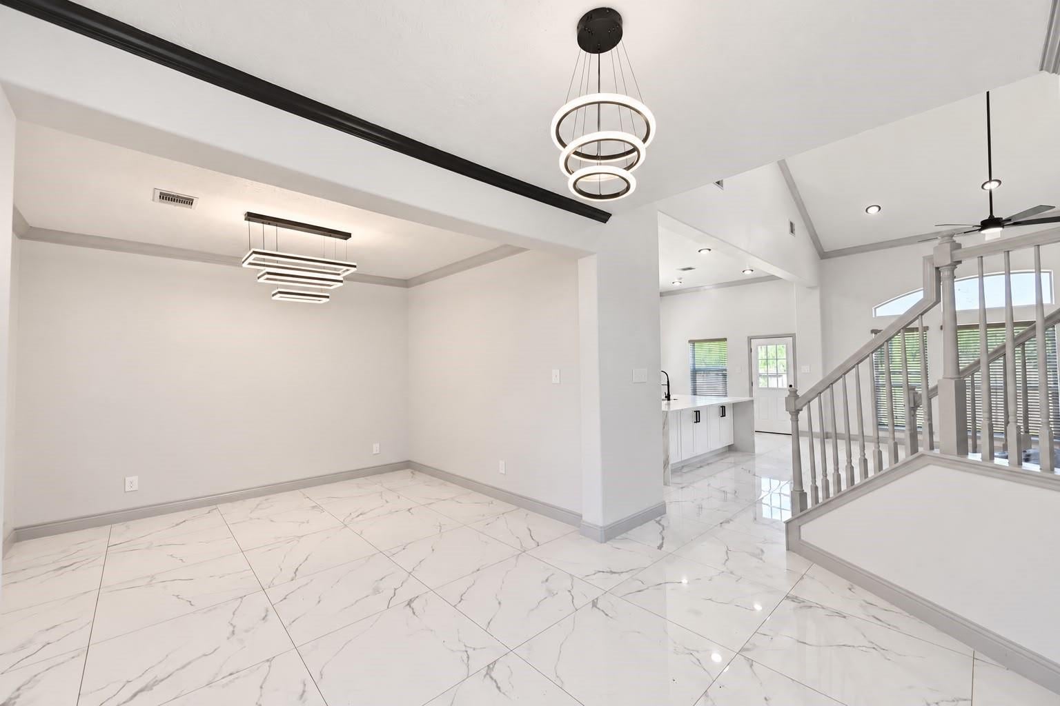 511 Briscoe Circle