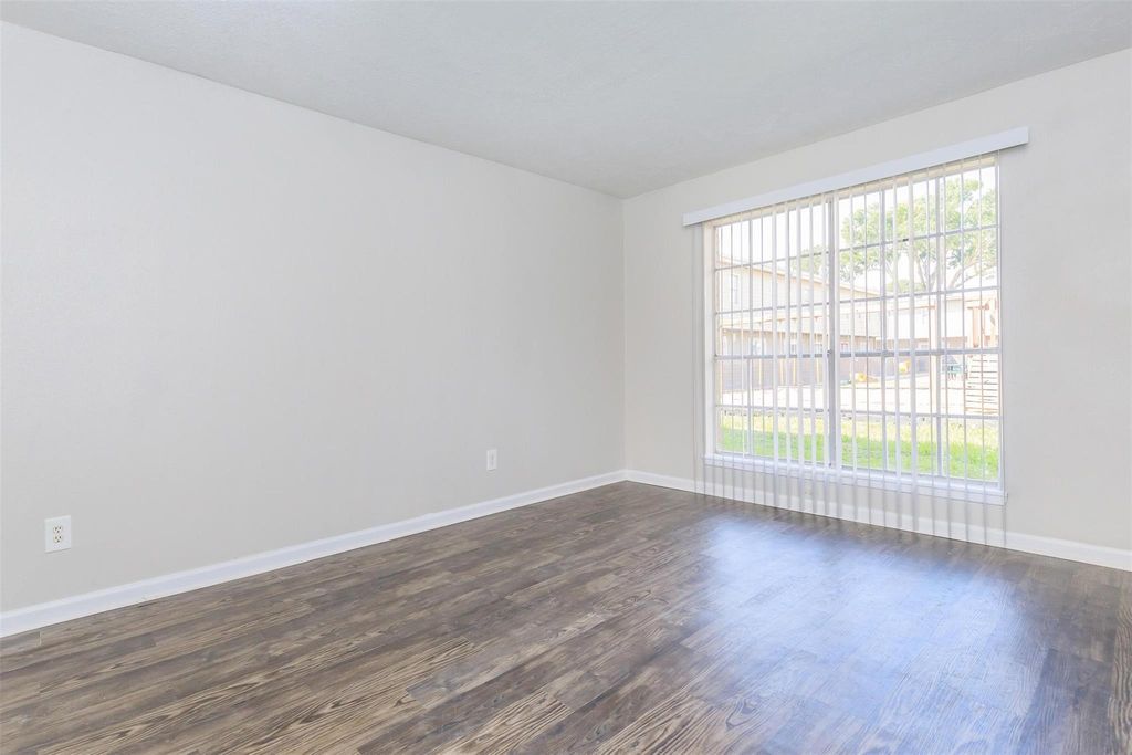 Photo of 8271 Stone Street St #7110, Houston, TX 77061 (MLS # 53534487)