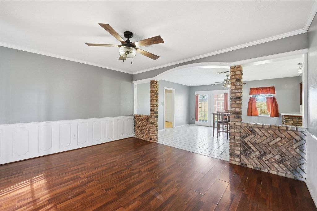 Photo of 205 Mary Jo Street, Cleveland, TX 77328 (MLS # 23029811)