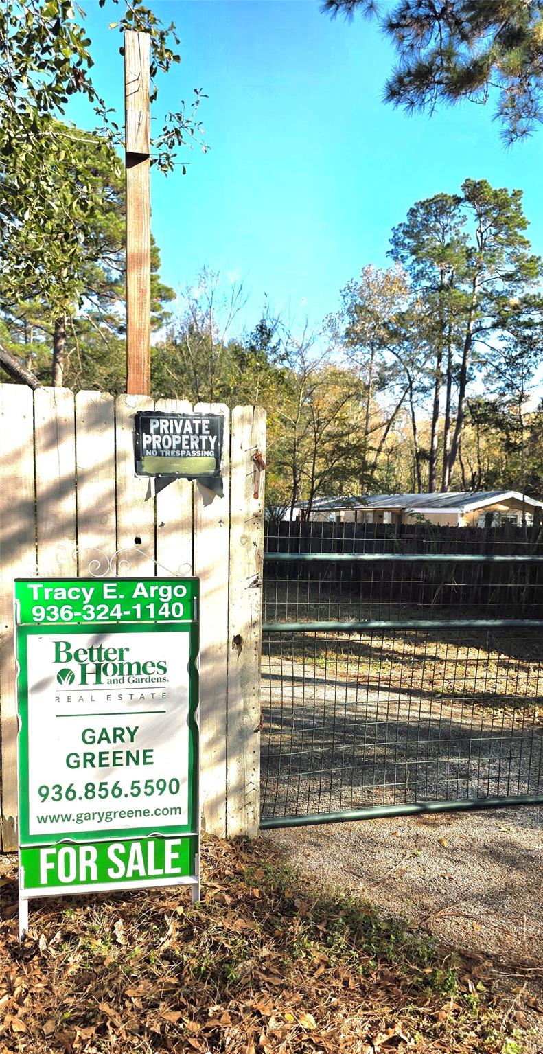 214 Wooded Oak Court