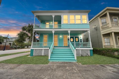 Photo of 1528 Church Street, Galveston, TX 77550 (MLS # 73909741)