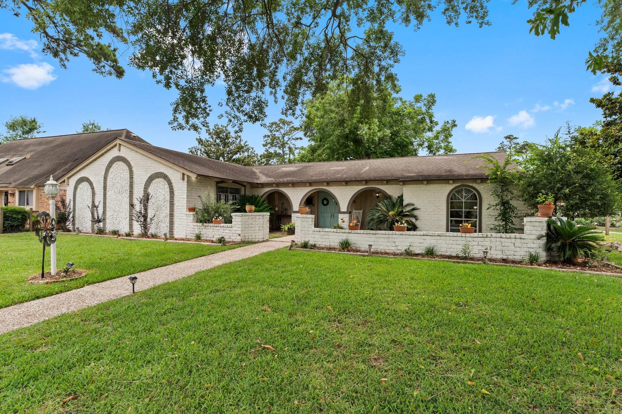 202 Tree Trunk Drive