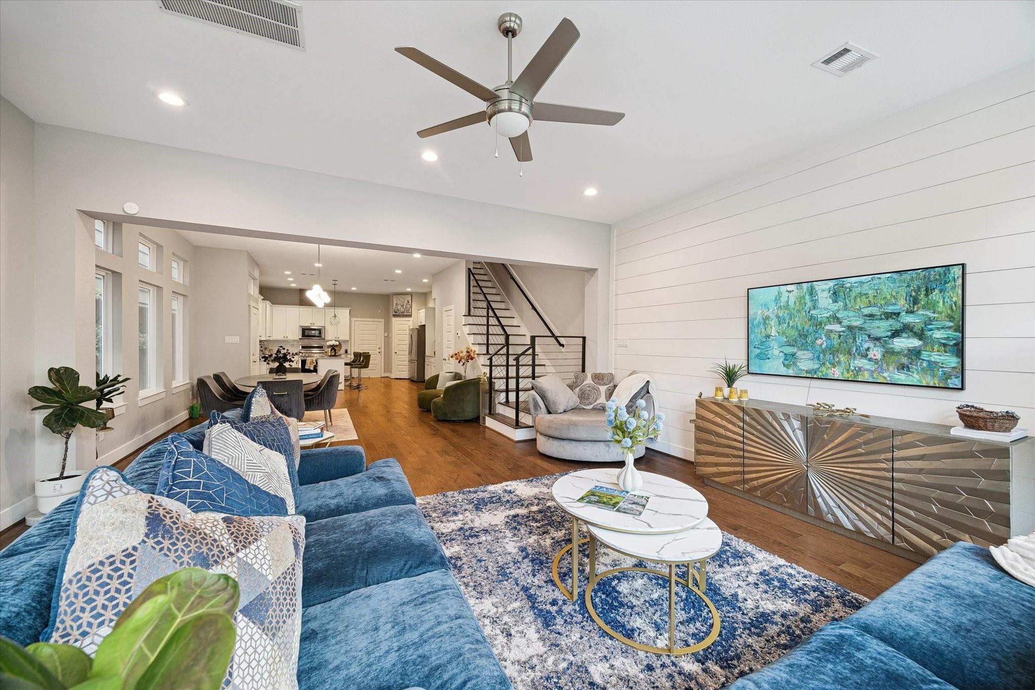 920 W 25th Street C