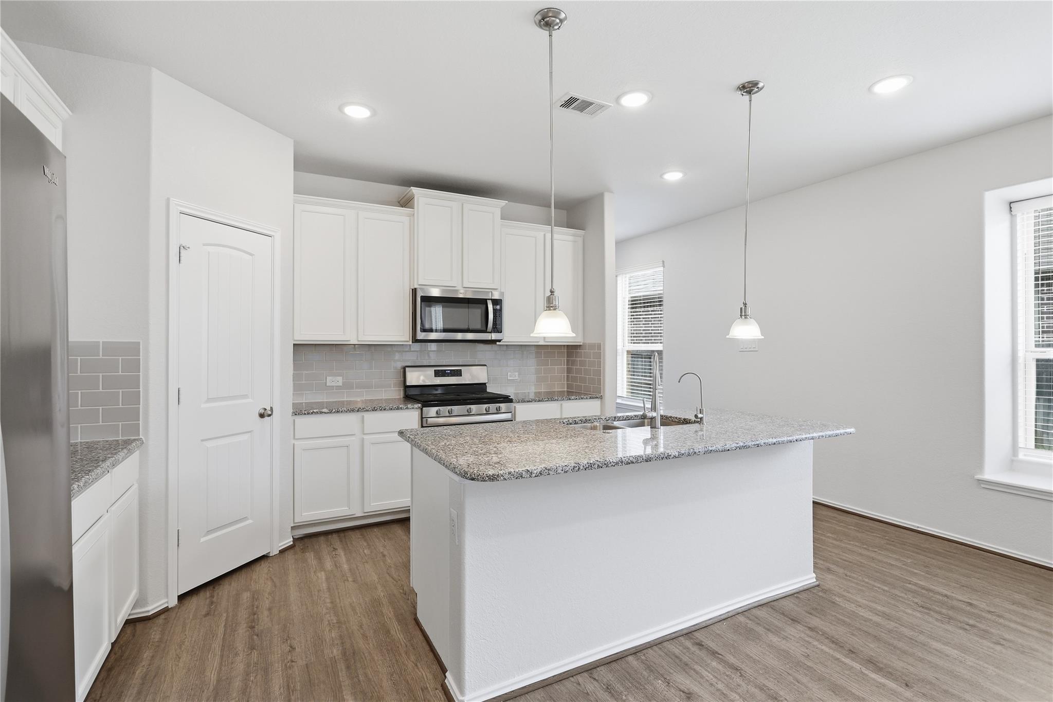 17706 White Lightning Way