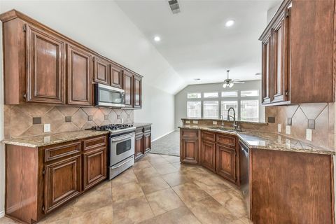 Photo of 2024 Shore Breeze Drive, Pearland, TX 77584 (MLS # 5498983)
