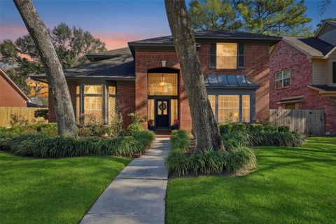 Photo of 3102 Greenwood Glen Drive, Houston, TX 77345 (MLS # 50715362)