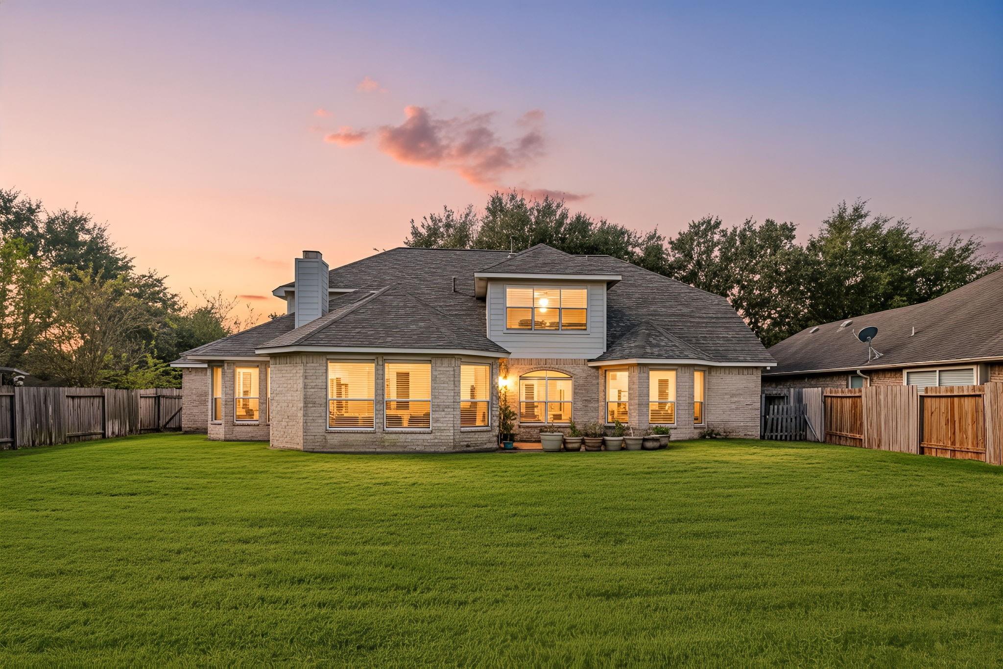 14910 Lake Woodbridge Court