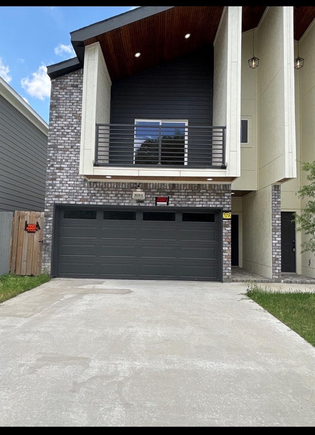 Photo of 8119 Venus Street #B, Houston, TX 77088 (MLS # 53503987)