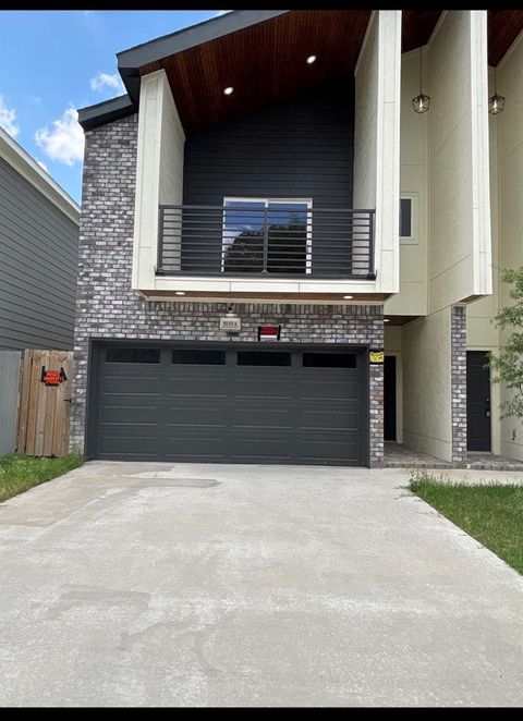 Photo of 8119 Venus Street #B, Houston, TX 77088 (MLS # 53503987)