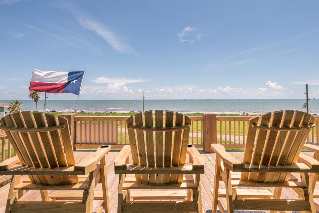 Photo of 1960 Avenue I, Port Bolivar, TX 77650 (MLS # 55515953)