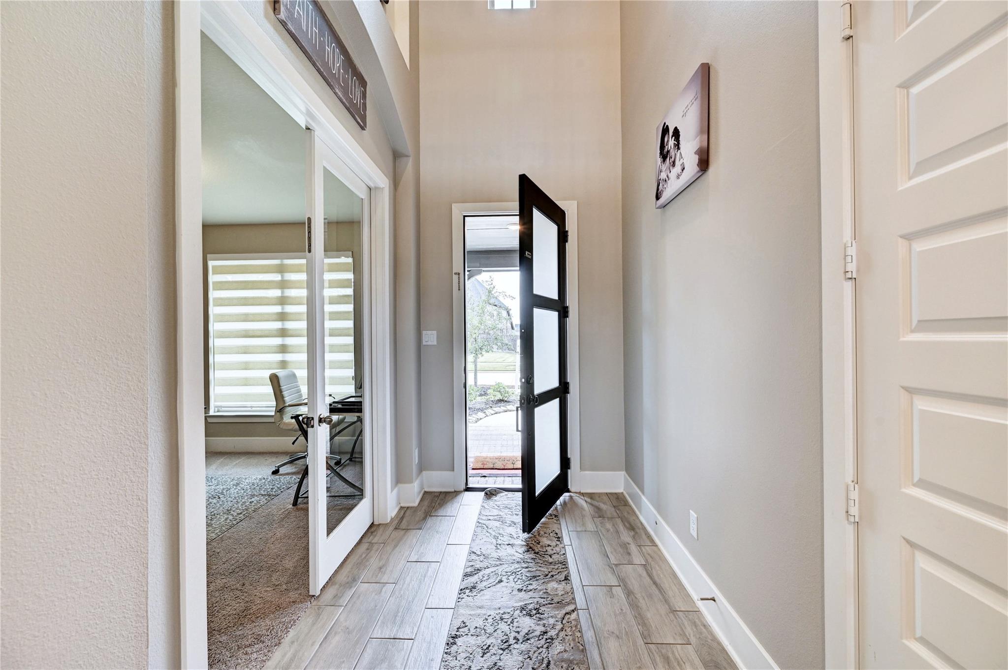 5006 Albany Shores Lane