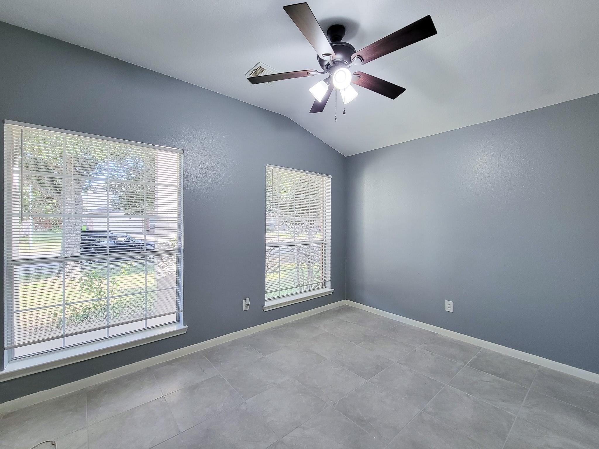1206 Hemple Drive