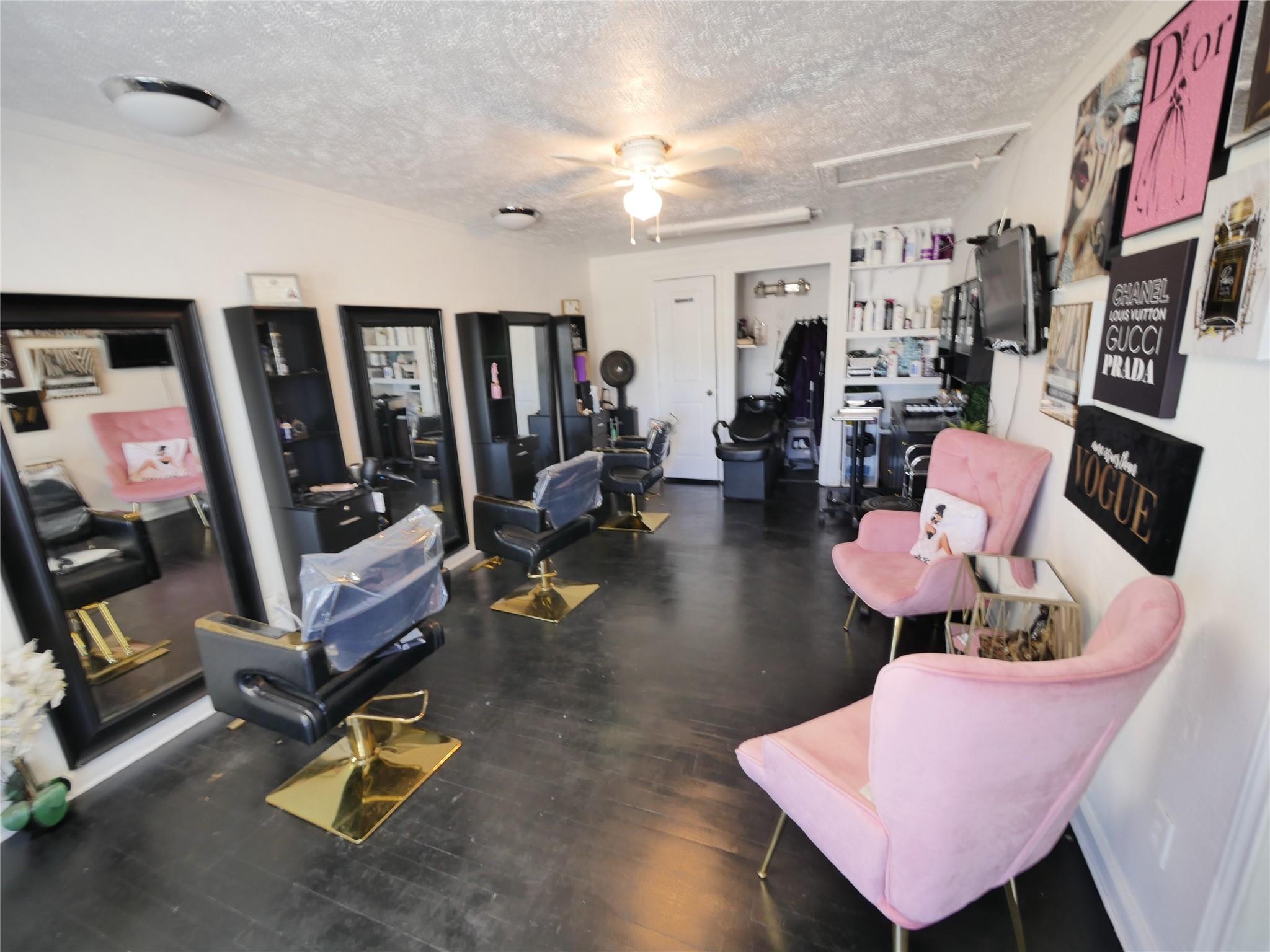 2205 Strawberry Road