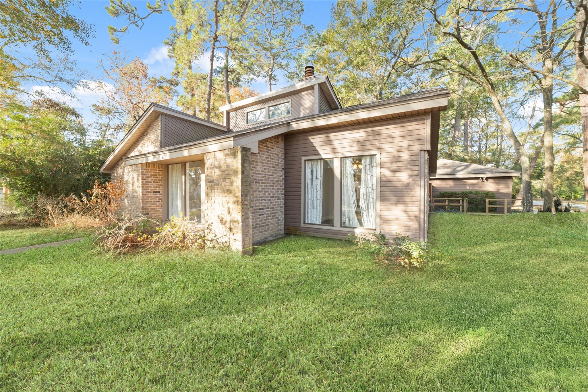 67 Woodhaven Wood Drive