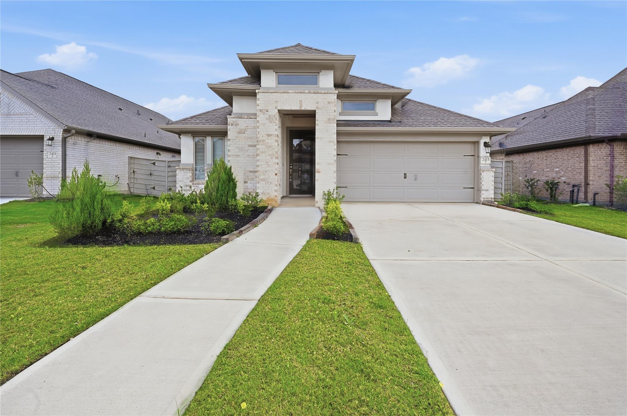 2415 Honeyberry Shrub Drive