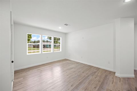 Tiny photo for 12406 Palmbeach Street, Houston, TX 77034 (MLS # 25849262)