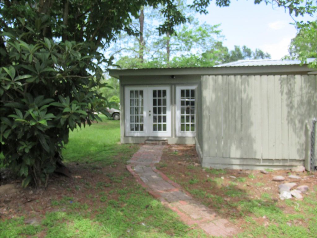 Photo of 184 Hickory Drive, Onalaska, TX 77360 (MLS # 31131984)