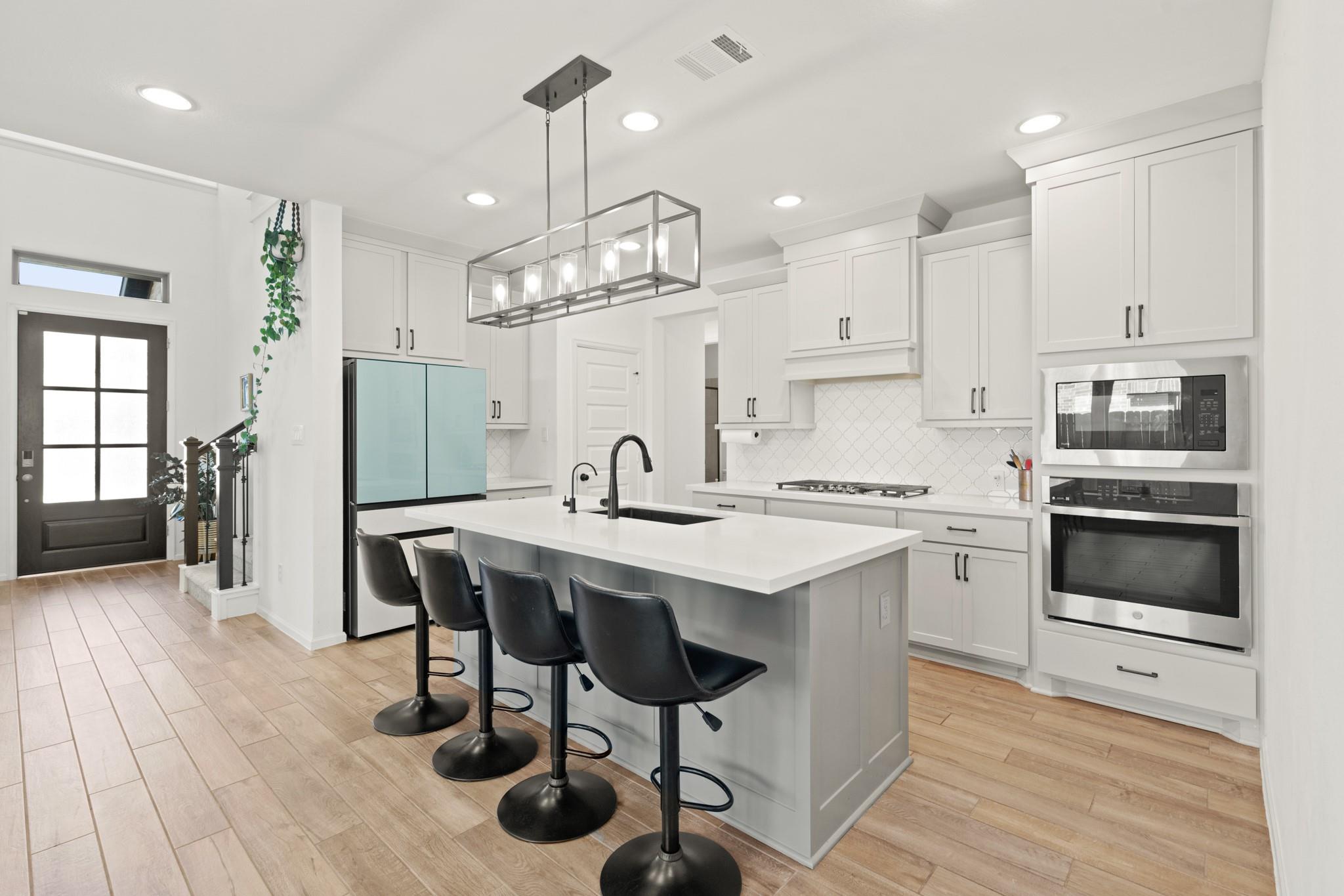 10423 Mira Terrace Trail