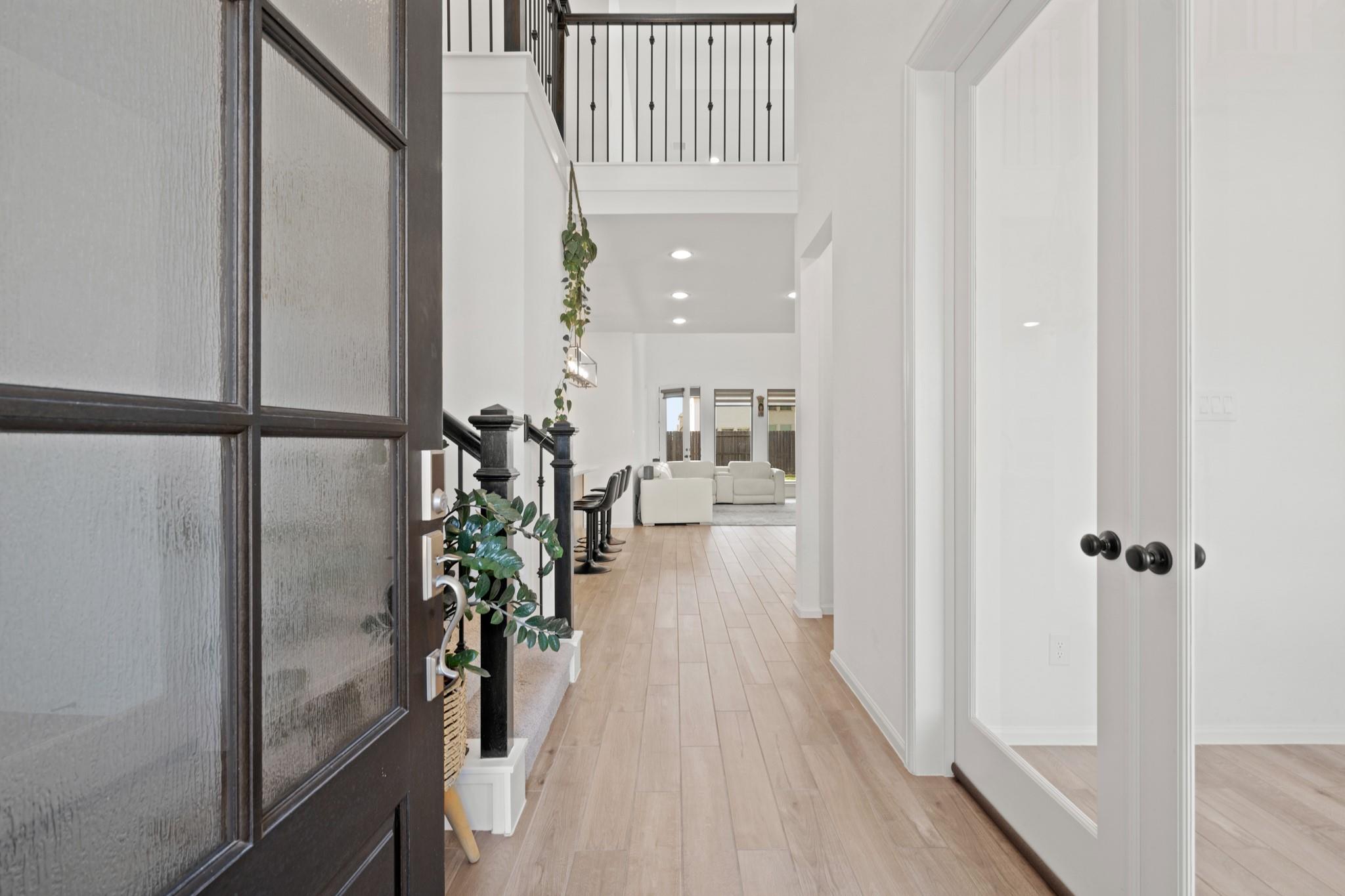 10423 Mira Terrace Trail