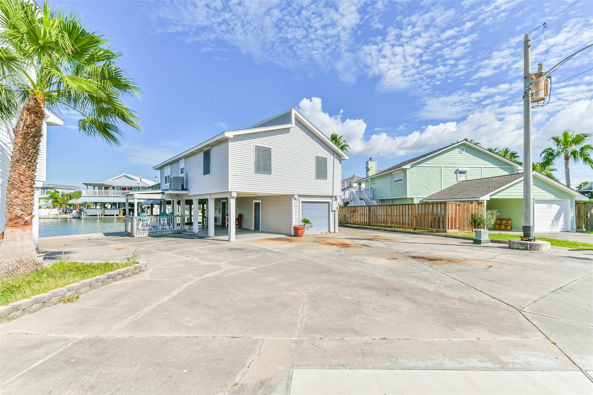 1302 Coral Way